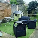 Renove Avec Acces Grand Jardin, Spa-jacuzzi, Sauna Commun * Outreau